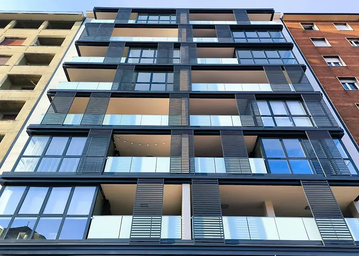 Suites In Financial District